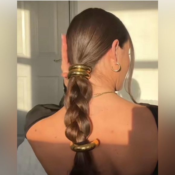 Super Elegant Embellished Hairpin to Enhance your Casual or Night Our Hair look